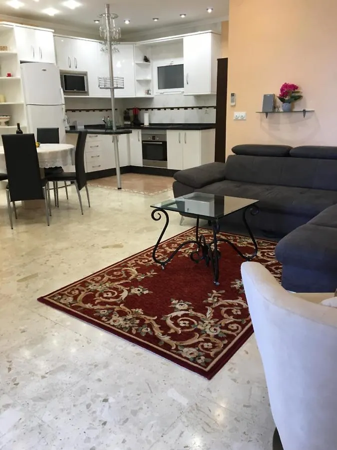 Apartamento Club Algaida Beach Apartment Sitio de Calahonda